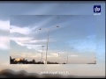 سرب من الطيور يشكل رسوماً