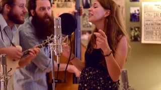 Lindsay Lou & The Flatbellys - House Together chords