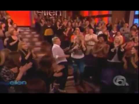 Kesha Tik Tok Live Performance At The Ellen Degeneres Show Youtube