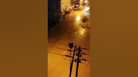 UBÁ MG, RIO TRANSBORDA e CAUSA INUNDAÇÃO.