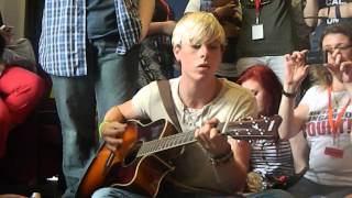 Man Who Can't Be Moved - Riker Lynch