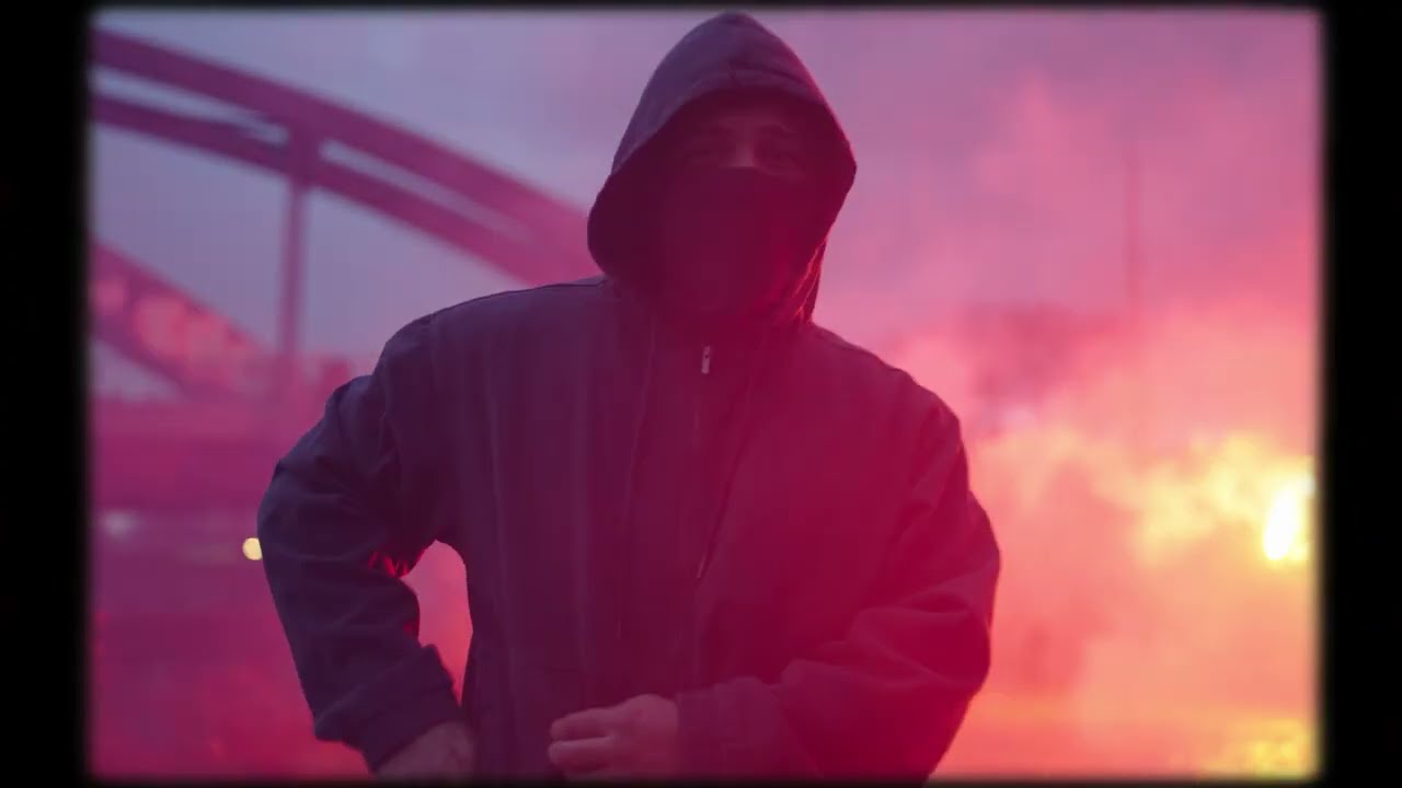 Watch ERABI - ALLES on YouTube Watch ERABI - ALLES on YouTube
