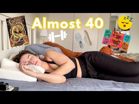 Almost 40 Favourites: Sarah J Maas, Strange Pillow + More | AmandaMuse