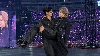 🔴FULL FANCAM! Jungkook Carries Jimin at East Foxborough Day 1, ARMY Goes Wild! 💜