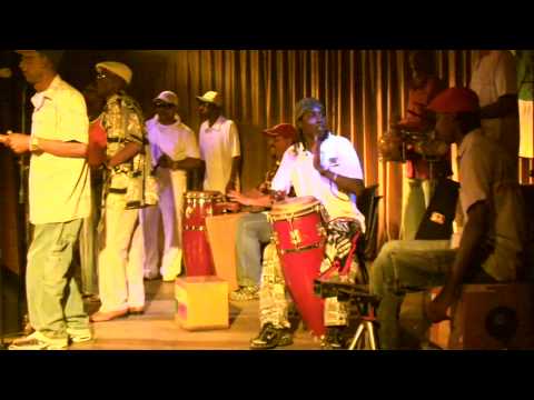 Yoruba Andabo - III - Rumba en el Cabaret National (La Habana)