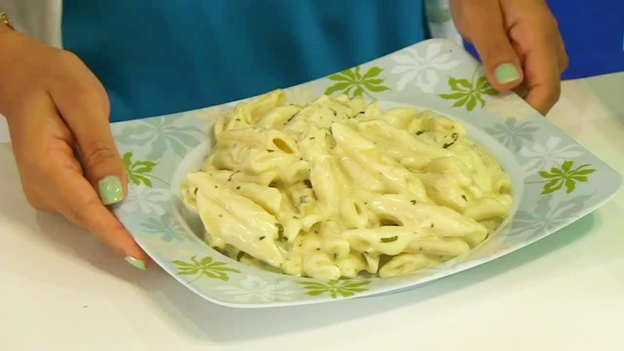 Creamy Garlic Pasta Video Recipe from Bhavna