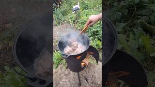 Еда рёбрышки телятины в раскалённом масле #food #мясо #шашлык