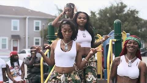 Tha Hot Girls - Wiki Wiki [Official Video]