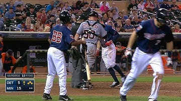 DET@MIN: Twins add nine runs to extend lead in 6th