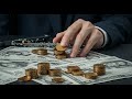 Deutsche Bank Warns: Japan Facing Possible Capital Flight Crisis