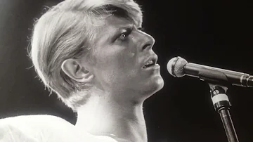 DAVID BOWIE BY ANDREW KENT SPEED OF LIFE LIVE ON STAGE IN PHILADELPHIA 1978