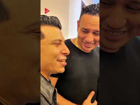 النجم حماده الليثي ي بارك ويهنيك للنجم عدويه شعبان عبدالرحيم في افتتاح شركه مواويل للانتاج الفني