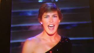 HELEN REDDY - TAKE WHAT YOU FIND - OFFICIAL VIDEO - 1980