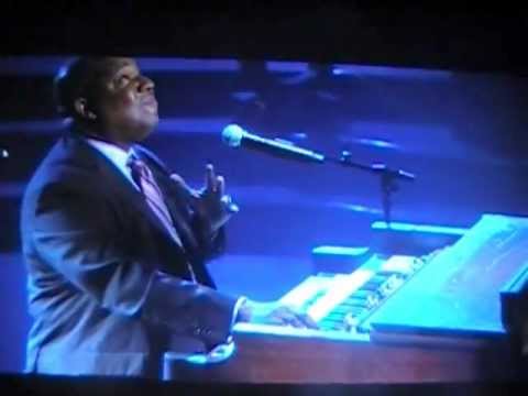 Moses Tyson, Jr. Pray For Me (Bobby Jones Gospel)