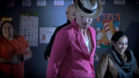 Bruno Mars Uptown Funk Parody: Unread Book