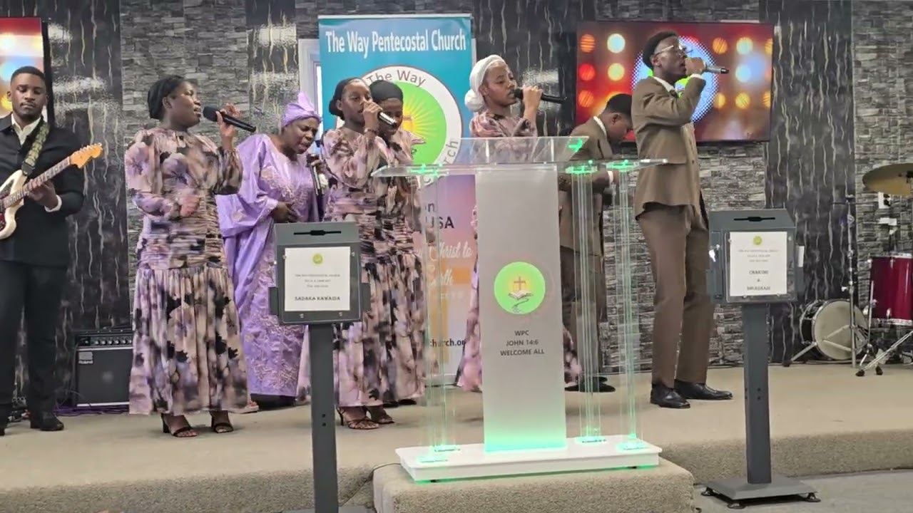 The WPC Lexington KY Sunday Service Choir from Michigan on the Stage with: Bwana YESU azaliwe ndani.