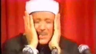 Beautiful and Heart trembling Quran recitation by Abdul Basit Abdul Samad (Surah Al-Infitar) Resimi