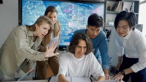 Top 5 reasons why you should learn  python instead of other programming language