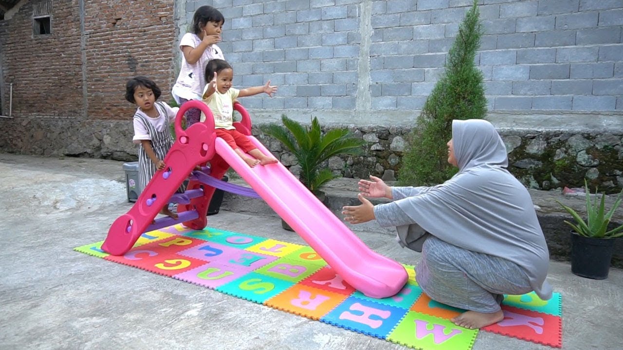 KEYSHA Dapat Surprise Perosotan Warna Pink