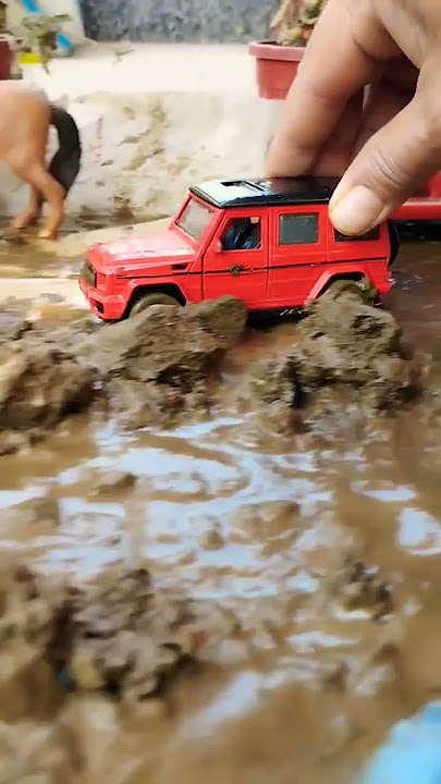 1/32 Scale Diecast Mercedes Benz G-WAGON Mahindra Thar Extreme mud offroad challenge #miniature #4x4
