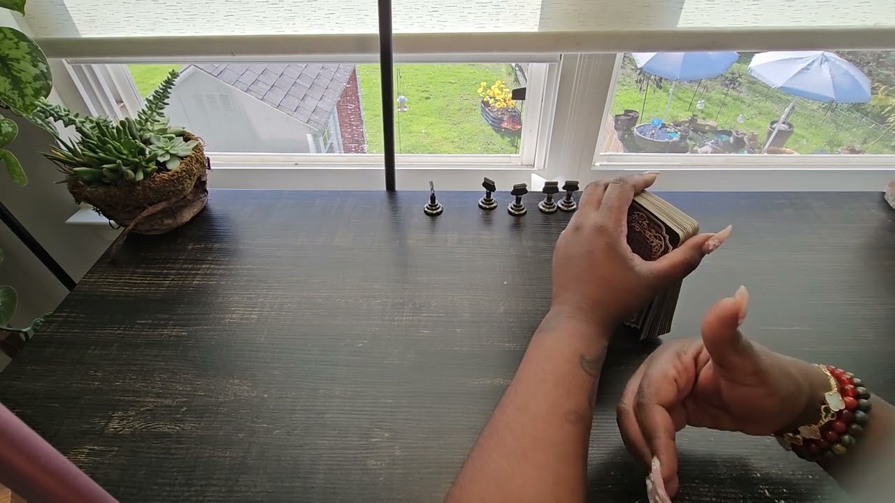 this person is well aware that this trick don't work on you thy bout to confronted a fake friend 😡