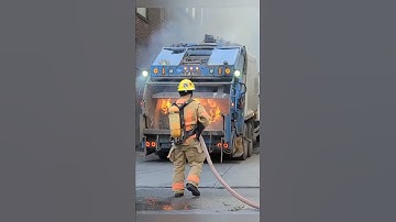 Garbage truck is on fire #short #garbagetruck