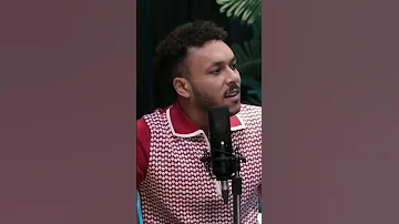 ويجز قبل حفل الاردن يحرج المذيع مش فارقلي رأيك 