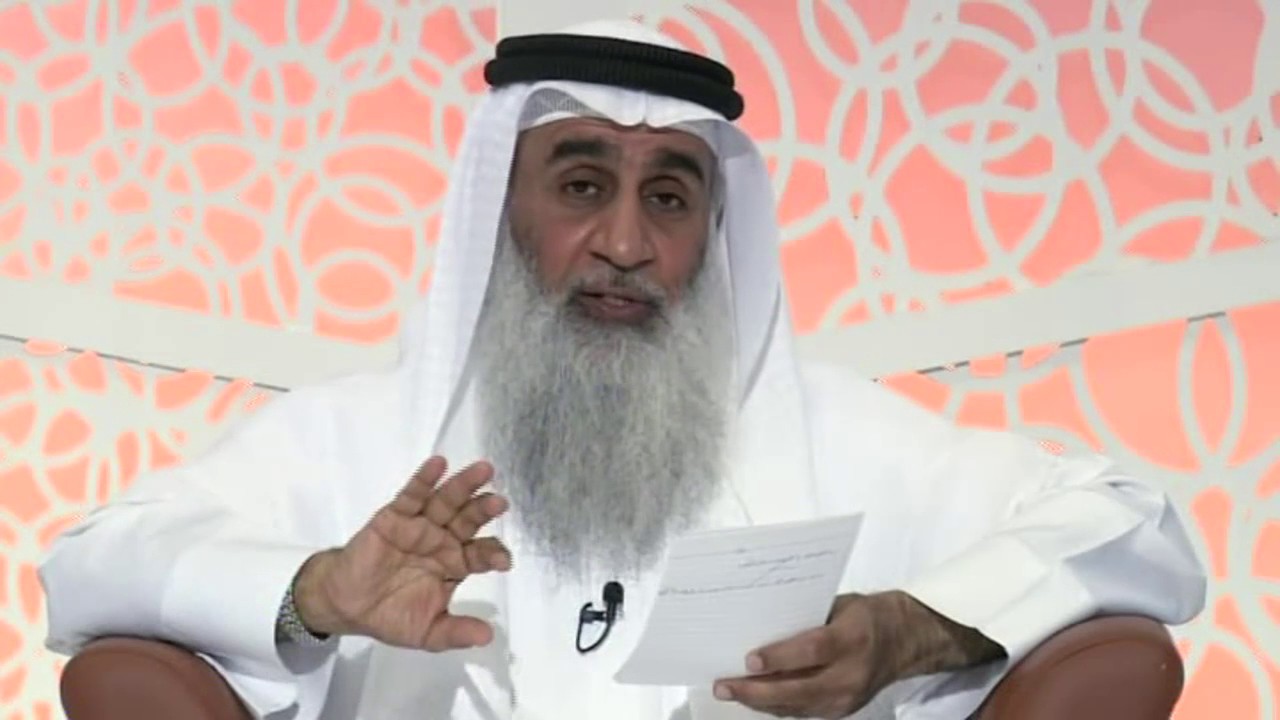 في النحل (ولا تك في ضيق) بينما في النمل (ولا تكن في ضيق)، ما الحكمة؟