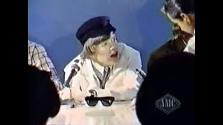 Herman's Hermits - Smile Please (1969) screenshot 5