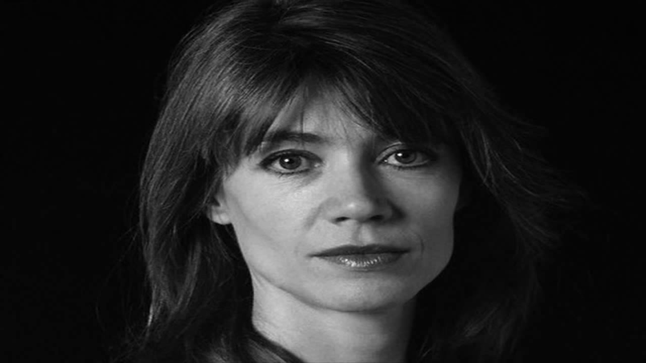 Françoise Hardy--- ' Fais moi une place ' - YouTube