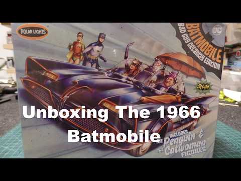 1966 Batman T.V. Batmobile Polar Lights 1:25 Scale Model Car Kit
