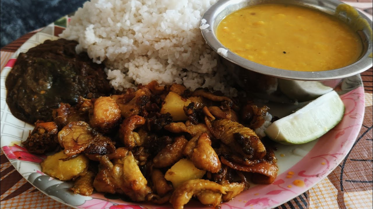 Asmr eating mukbang spicy chicken skin & potato fry🥵😋 ll pulses curry & with rice 🍚