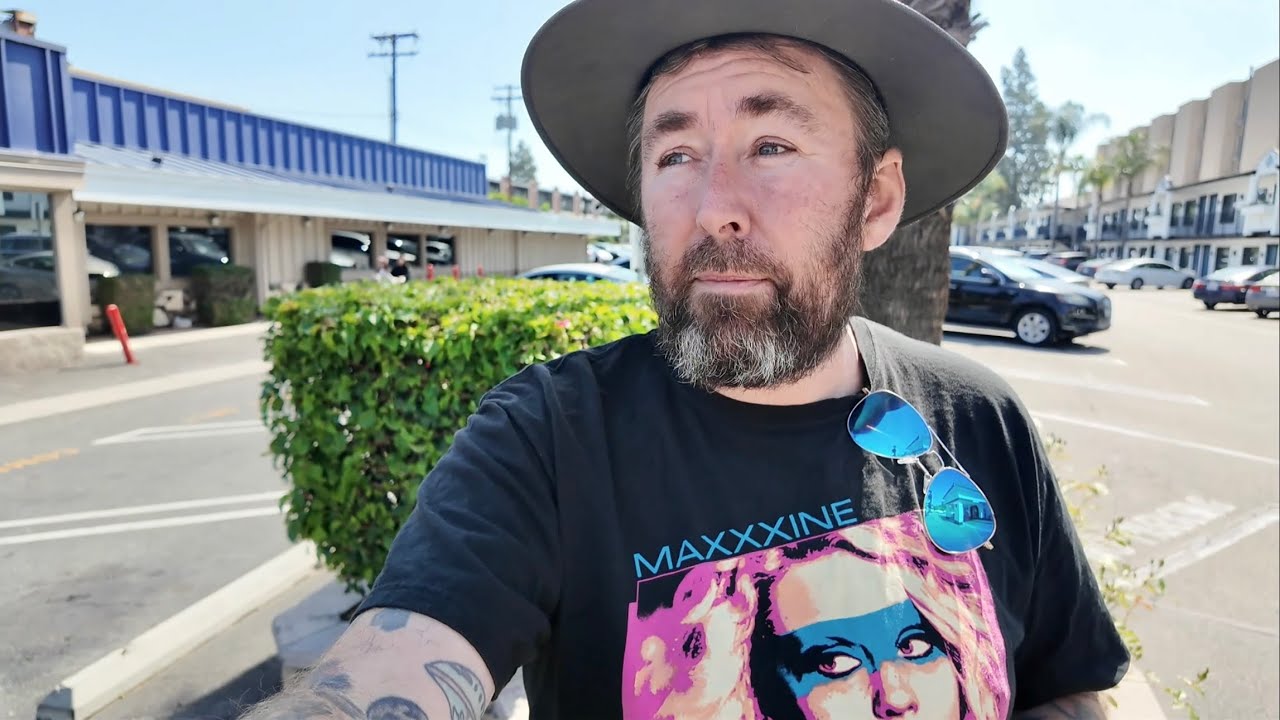 I Couldn’t Get Into Disneyland So Did The Next Best Thing - Downtown Disney Day & Freeway Fireworks