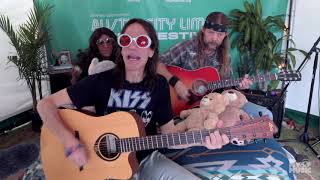 Shandon Sahm performs "She's About A Mover" in bed backstage @ ACL 2019