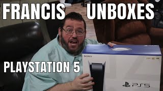 Francis Unboxing a Ps5