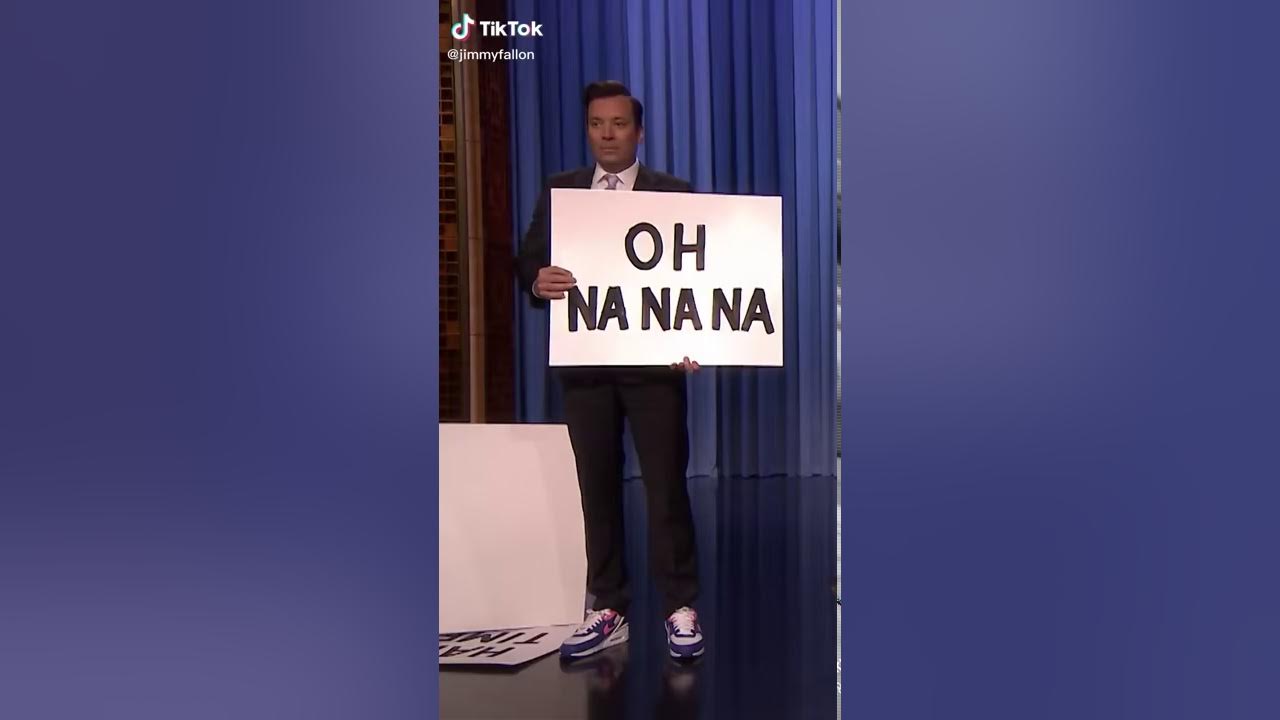 Charlie Damelio teaching Jimmy Fallon Tik Tok dances. - YouTube