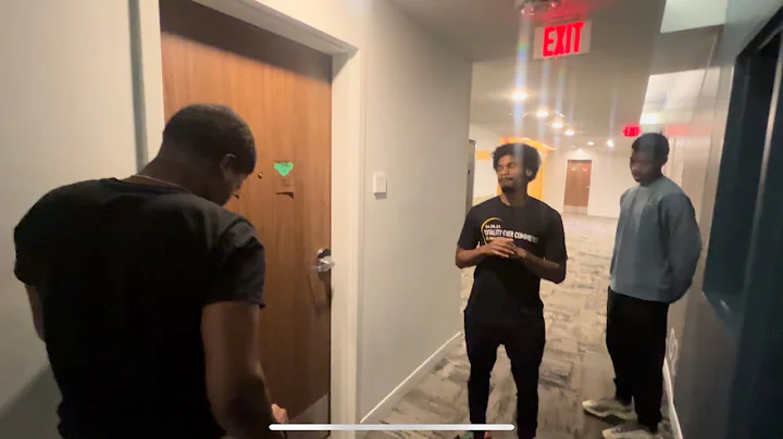 Pulling up To Texas A&M College Girls Dorms!! *Room Tour*