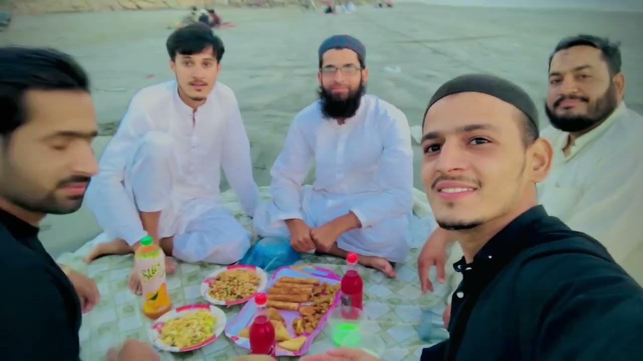 Iftar at sea side karachi🫀😍