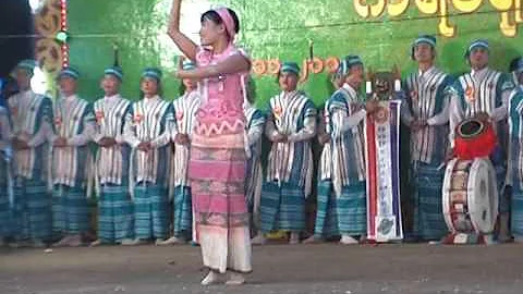 Karen Done dance: 1: Na Miao Ker Yeng Pi Nae Ni Pa Tha Ma 1: pm music