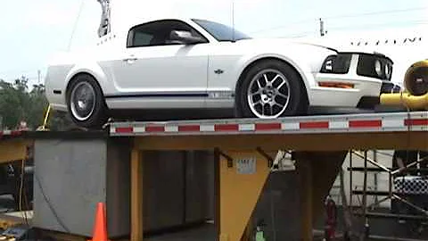 283 hp 300 ft lbs 2005 Ford Mustang GT - Jeremy Ra...