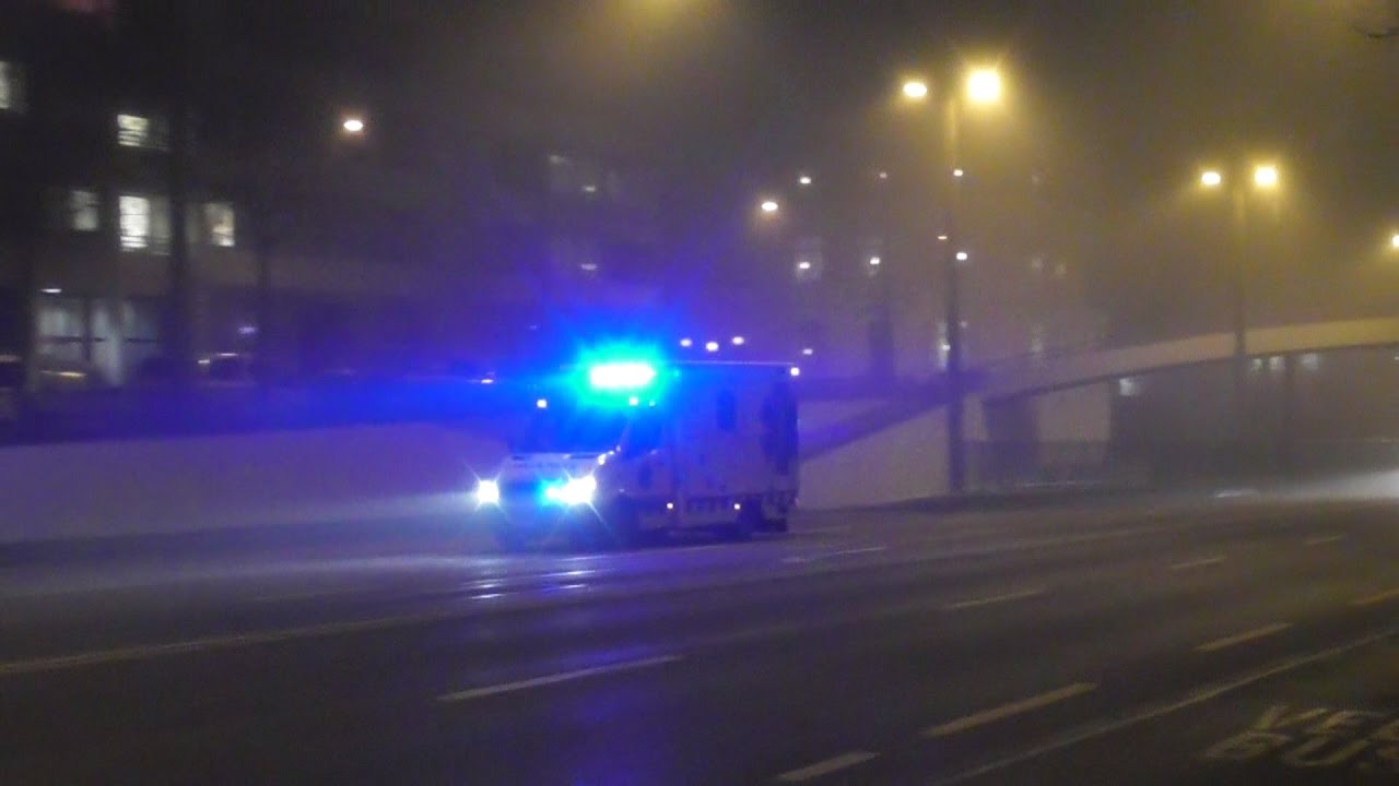 [Nebeleinsatzfahrt] 2x RTW AMBU 4 Sanität Basel-Stadt