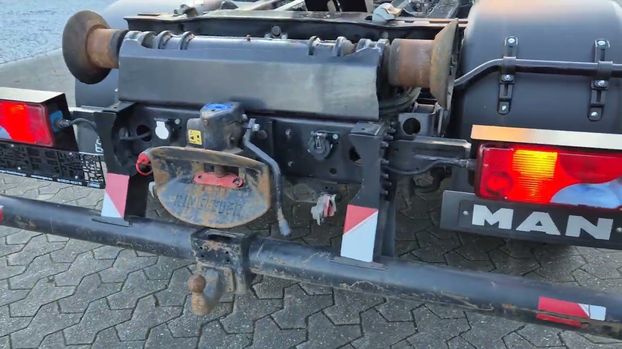 MAN TGL 8.220 Abrollkipper Hooklift Bargen Nutzfahrzeuge