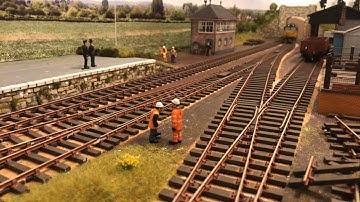 Heljan O Gauge Class 50 50049 Defiance