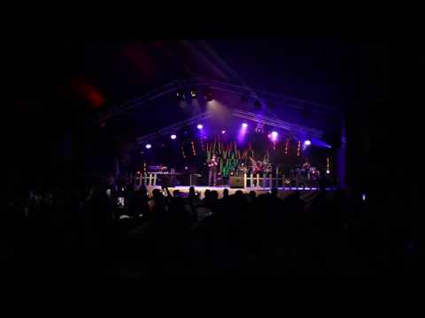 دوزي يغني شاب عقيل مازال مازال