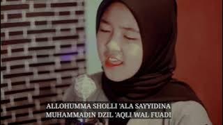 Sholawat Dzil Aqli by Sovia Tsamaratusshabyan