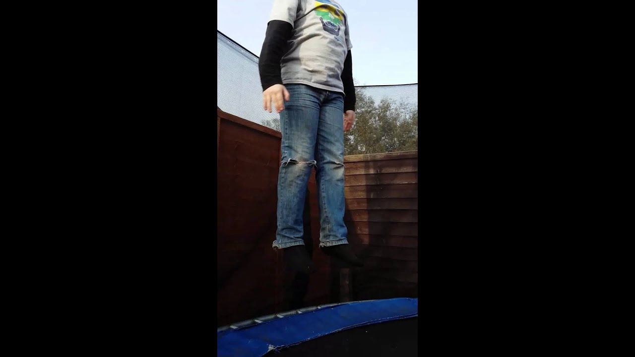 Frontflip dab fail