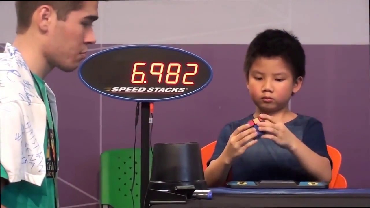 People Are Awesome - Rubik's cube edition ! Speedcubers are awesome !!! - YouTube
