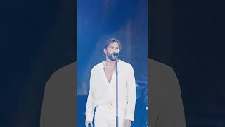 Marco Mengoni canta, in grico, “Klama” a La Notte della Taranta 2022 #Shorts #MarcoMengoni