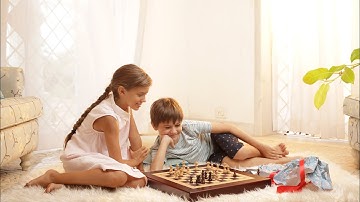 Square Off - The World’s Smartest Chessboard