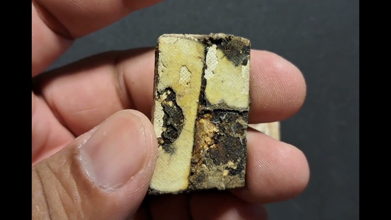 พระสมเด็จวัดระฆังกรุวัดกัลยาณมิตร